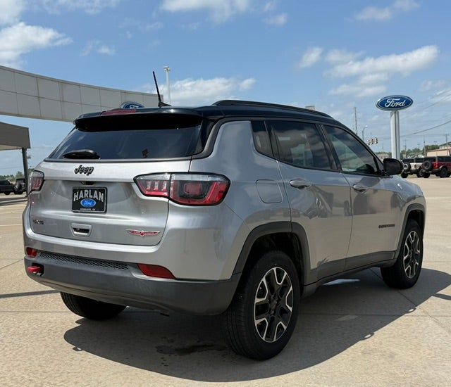 2020 Jeep Compass — interior view