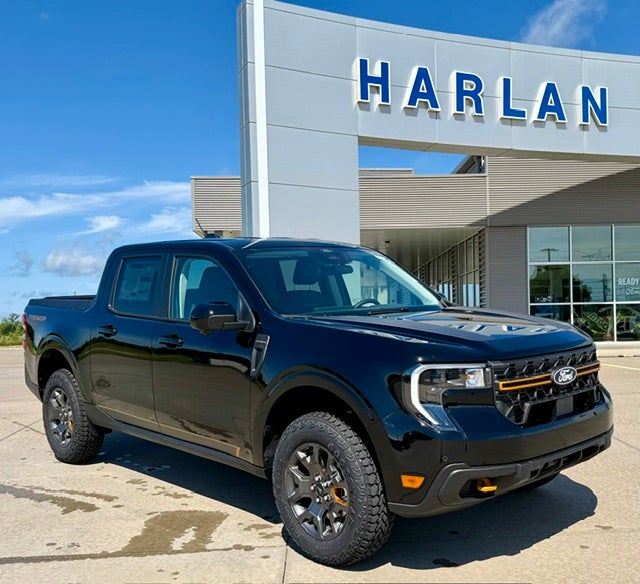 2026 Ford Maverick Tremor AWD SuperCrew in Shadow Black — front three-quarter view
